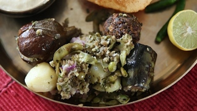 Undhiyu Recipe - Popular Gujrati Recipe - Masala Trails With Smita Deo