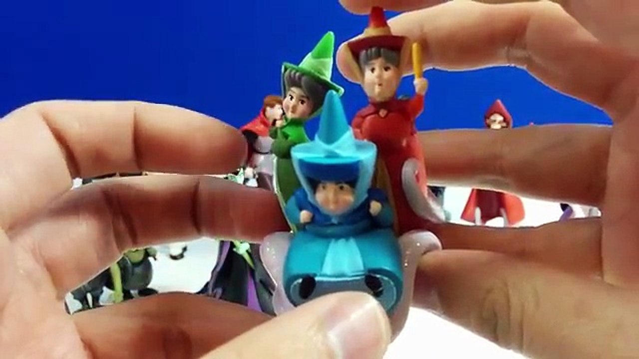 9 Disney Sleeping Beauty Deluxe Figurine Playset Review - Aurora Prince Phillip Maleficent