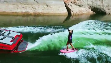 Dünyanın En İyi Sörfçülerinden Dar Alanda Harika Gösteri