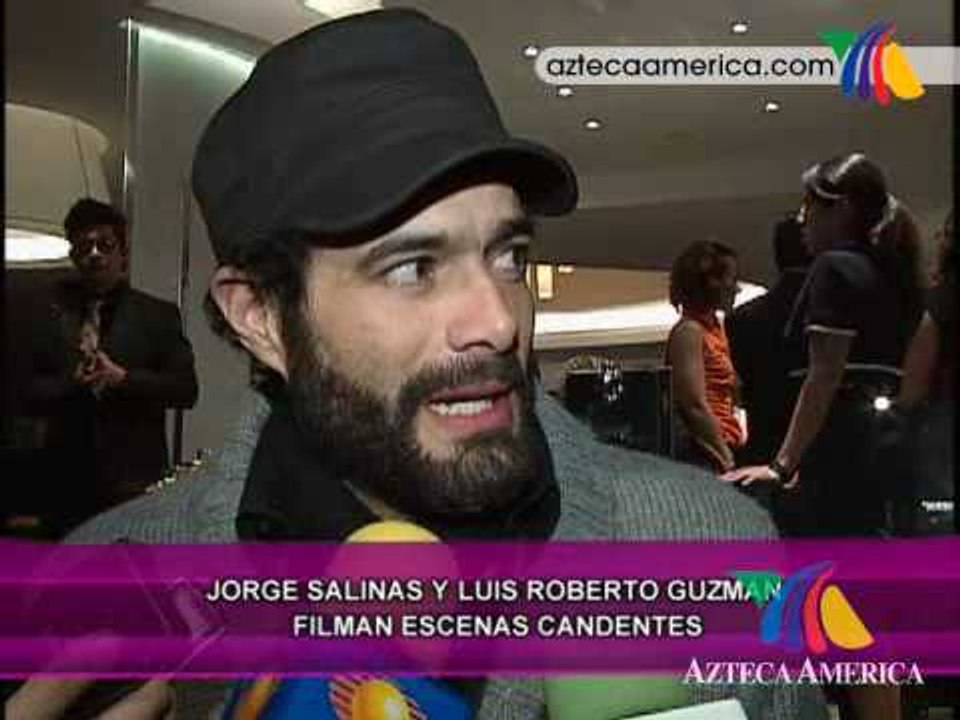¡Jorge Salinas filma escenas candentes!