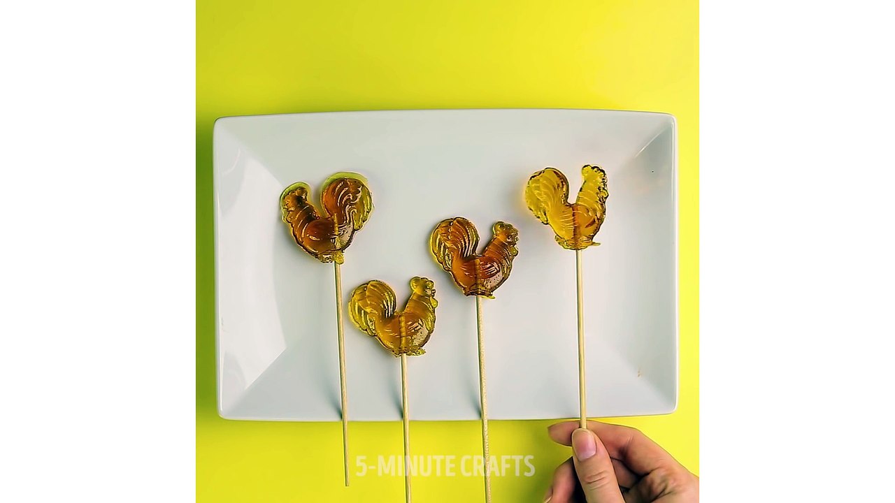 5 MINUTES CRAFTS | How to make a TASTY homemade lollypop