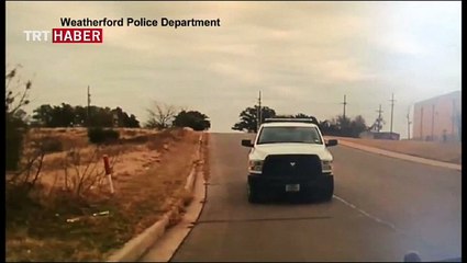 İnek kaçtı Polis kovaladı