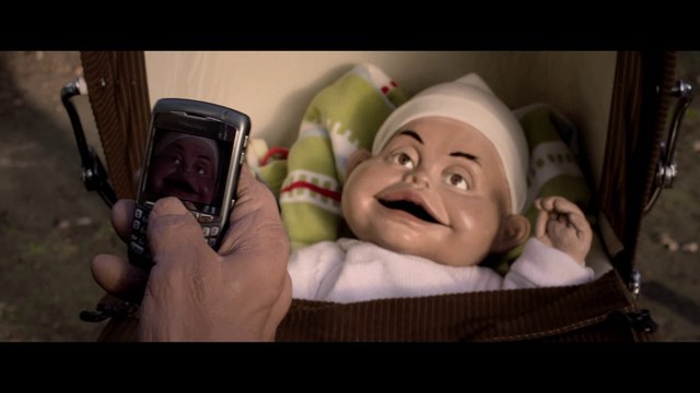 A life without cellphone - The Guignols - CANAL+