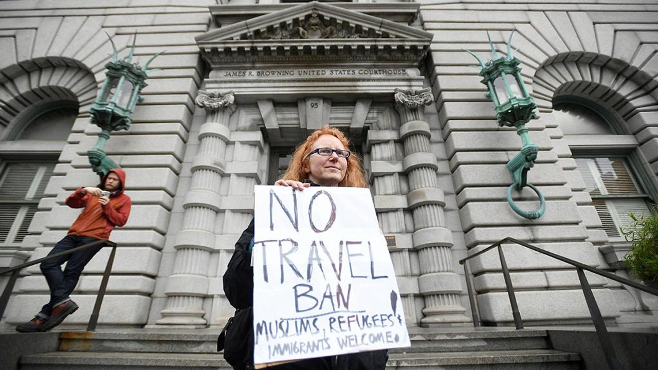 Justiz gegen Trump: Einreiseverbot bleibt ausgesetzt