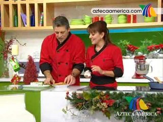 Rollo de queso relleno de frutas