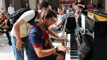 Improvisation at the train station in paris!