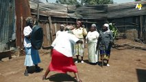 Meet Kenya's karate grannies – the women who fight off sex attackers in the slums of Nairobi|| Vovós karatecas na África