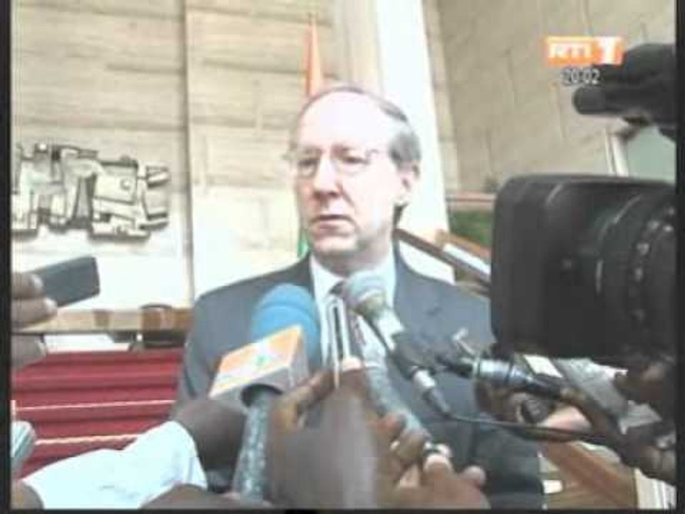 Le Chef de l'etat a accordé une audience au representant du FMI en CI