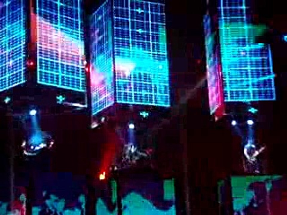 Muse - United States Of Eurasia Live - Madrid Palacio de Deportes - 11/28/2009