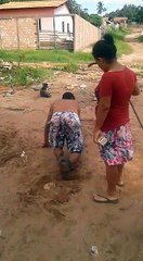 Toma surra da esposa