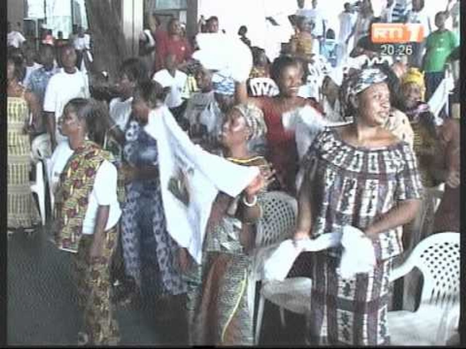 Législatives 2011: Ambiance du 2ème jour de campagne dans la commune du Plateau