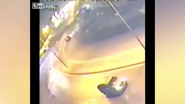 Misterioze, pse në këtë rrugë rrëshqasin të gjitha makinat