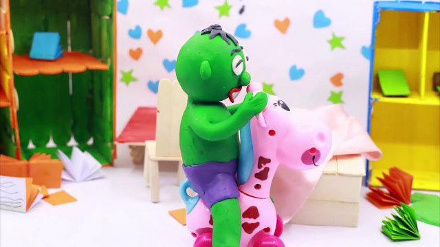 Bad Baby Hulk vs Elsa Bubble Gum Superhero In Real Life Stop Motion Animation movies-ozwBhV1gPyE