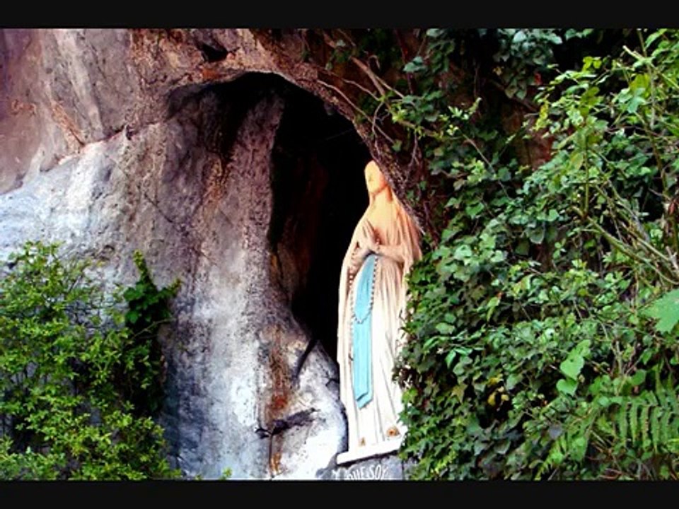 ❤ Ave Maria de Lourdes - Sylvie Buisset ❤