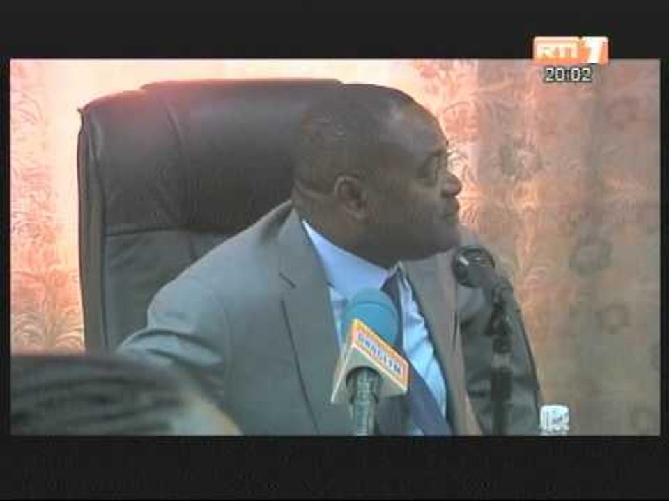 Le Ministre de la fonction publique Gnamien Konan a rencontré les bailleurs de fonds