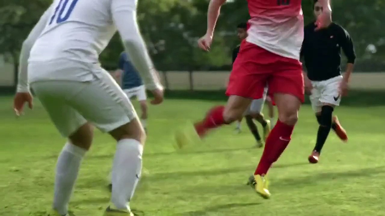 Siarkan semula video ini   BEST COMMERCIAL EVER Nike Football-Winner Stays ft Ronaldo, Neymar, Hulk,Rooney,Iniesta etc by Soccer and fun