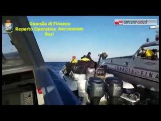 TGSRVfeb10 gommone carico di droga