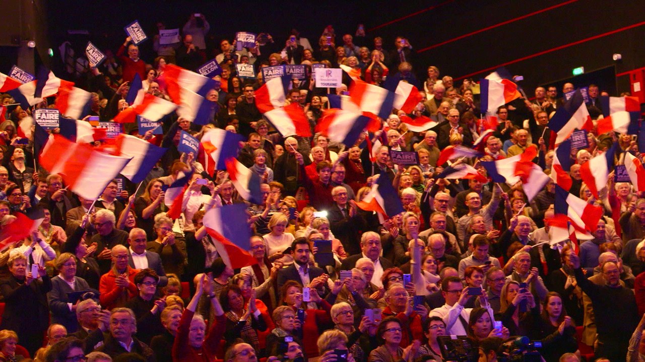 "Il manque un vrai président de la République" | François Fillon