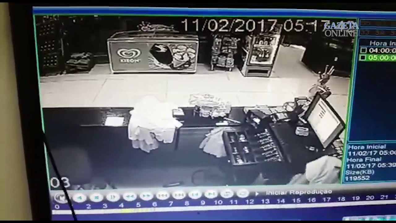 Padaria é assaltada ao abrir em Jacaraípe na Serra