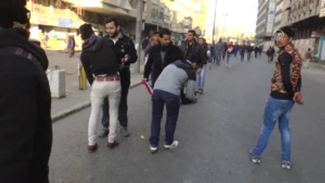 Irak'ta Sadr Yanlıları Gösteri Düzenledi