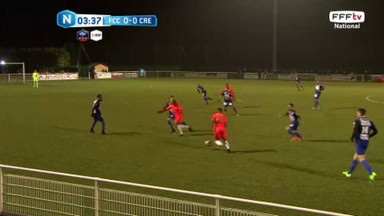 Centre très dangereux dégagé en corner