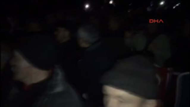 Çanakkale Meral Akşener'in Çanakkale Toplantısında 'Salon Krizi' Çıktı