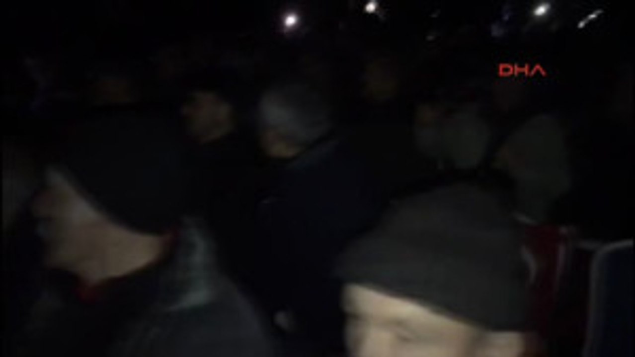 Çanakkale Meral Akşener'in Çanakkale Toplantısında 'Salon Krizi' Çıktı
