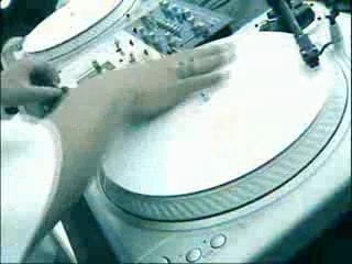 Dragon Ash - Revolater (Q4)