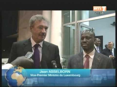 Le premier ministre Soro Guillaume reçoit le premier vice ministre du Luxembourg