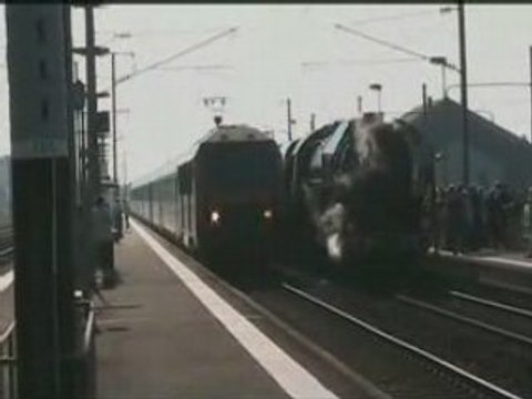 Concert de klaxon entre une 26000 et la 141R