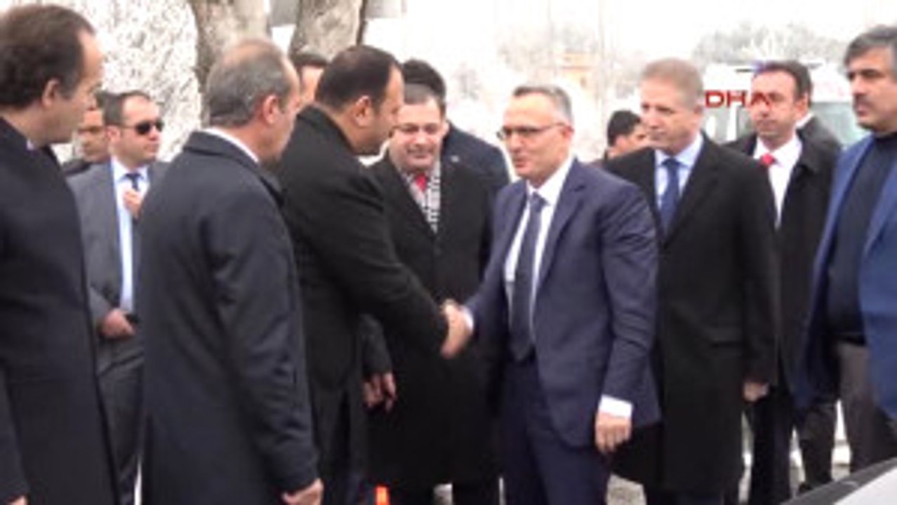 Sivas Maliye Bakanı Ağbal Icracı Hükümetlere Ihtiyacımız Var