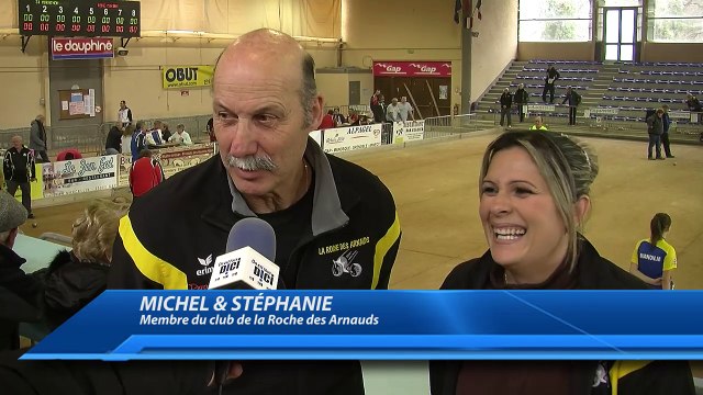 D!CI TV : les femmes aussi jouent aux boules, et mieux que les hommes !