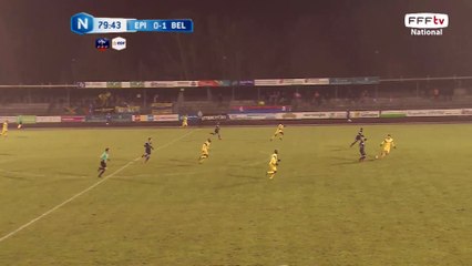 Belle sortie du goal