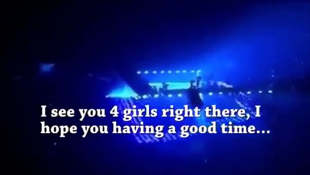 Drake demande à des filles d’enlever leur voile islamique