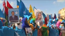 احتفالات بالرئيس الصومالي وآمال بتحسن اقتصادي أمني