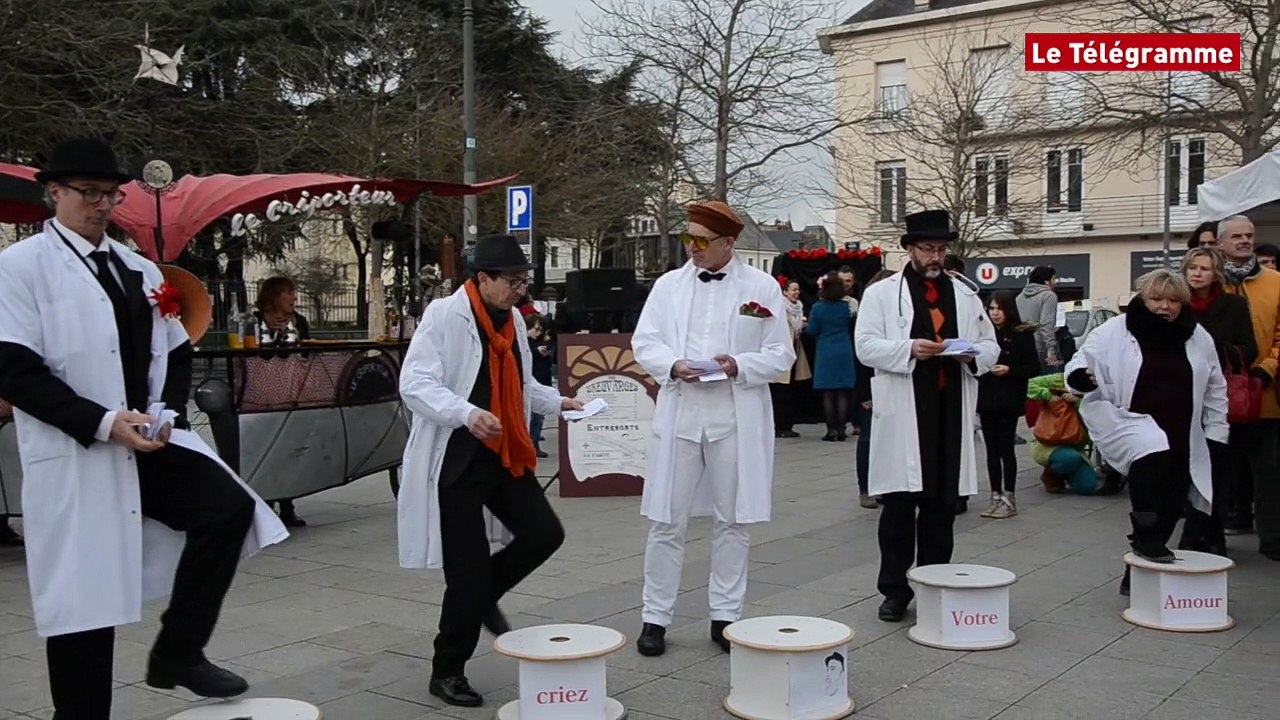 Rennes. Une criée publique de mots d'amour