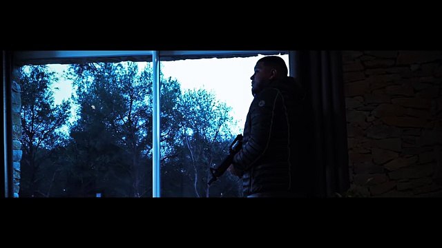 MIKLO - Dans Les Temps (Clip Officiel)