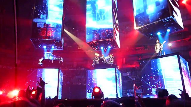 Muse - United States Of Eurasia - Toronto Air Canada Centre - 03/08/2010