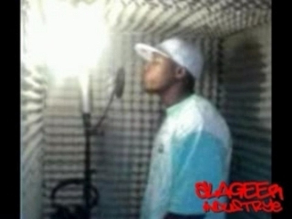 Pou tout 7 i M pa comor