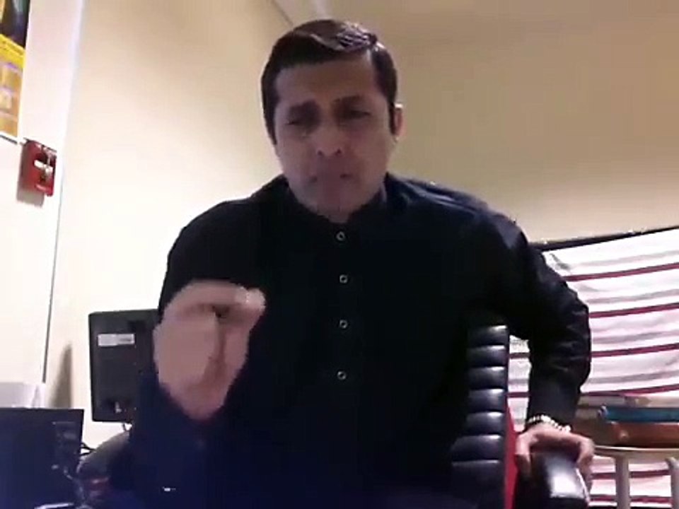 Ali Iftikhar’s Blasting Reply To Journalist Javed Chaudhry Over Saving Nawaz Sharif From Corruption Scandals