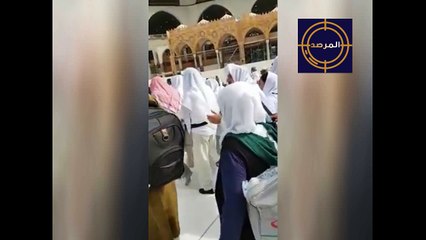 أتباع الطرق الصوفية يمارسون طقوسهم البدعية في الحرم