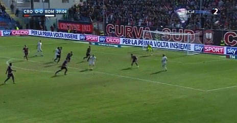 Radja Nainggolan Incredible Goal HD - Crotone 0-1 AS Roma - Serie A - 12.02.2017