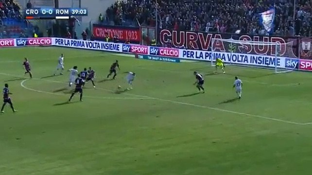 Radja Nainggolan Goal HD - Crotone 0-1 AS Roma 12.02.2017