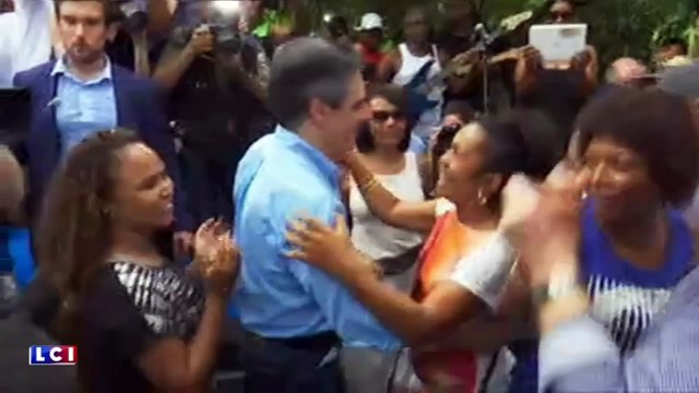 À la Réunion, François Fillon s'essaie au séga