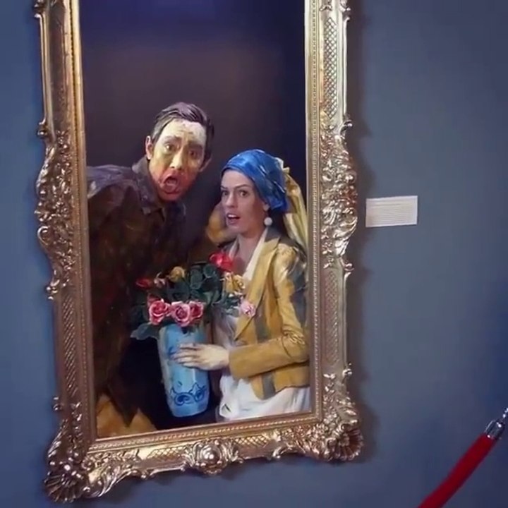 Ces peintures sont bien plus que de simples tableaux! Attention les yeux!!!