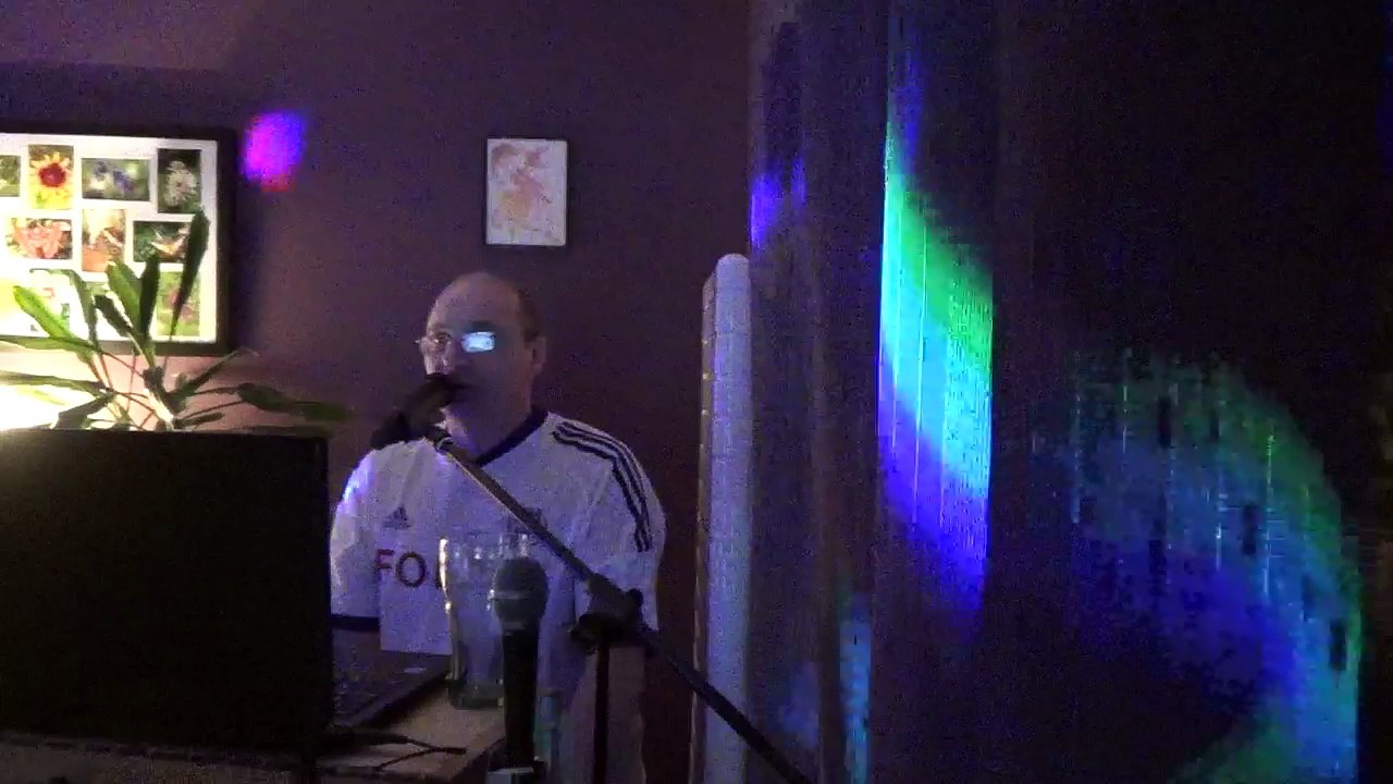 moi chante le ballon rouge de serge lama