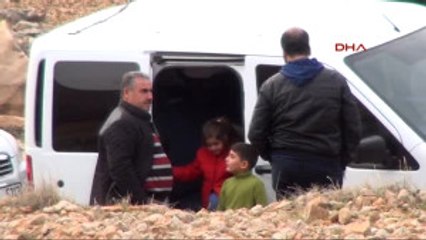 Şanlıurfa Otomobilde Eşi ve Çocuklarını Rehin Aldı