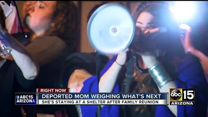 Woman deported to Mexico reunited w- kids