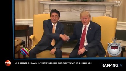 Quotidien : La poignée de main interminable entre Donald Trump et Shinzo Abe (Vidéo)