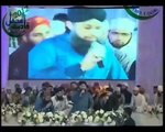 chamak tujhse paate hain sub paane wale- OWAIS RAZA QADRI- MEHFIL E QADRI 22 MARCHI 2012 -